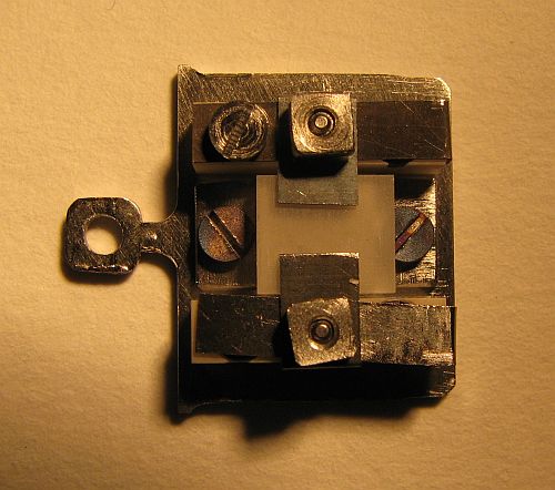 Plaquette type Omicron Plaquette type Omicron